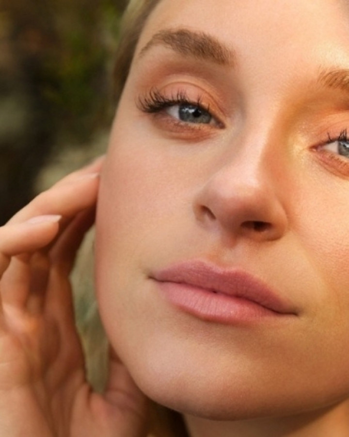 Julaine skin rejuvenation model